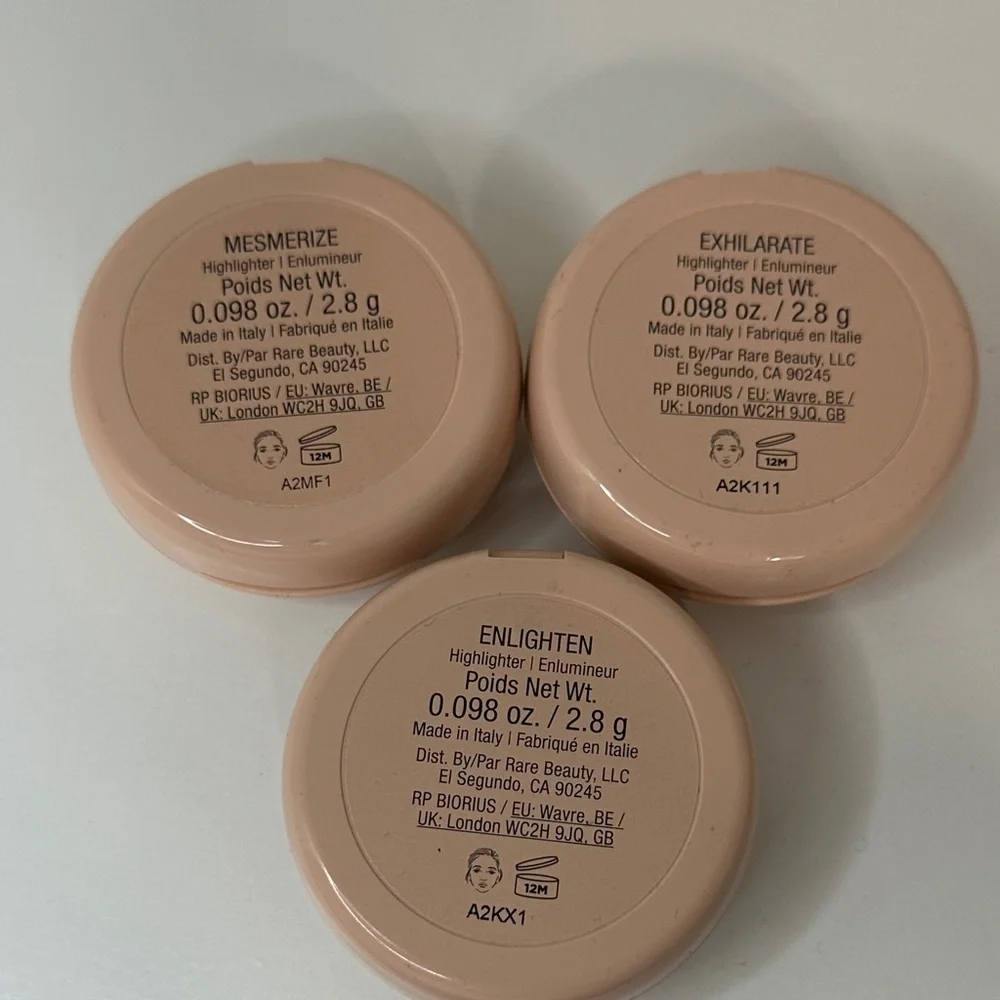 Rare Beauty Highlighter Trio - Picture 3 of 10
